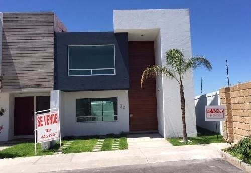 Hacienda Juriquilla Santa Fe, 4ta Recámara En Planta Baja