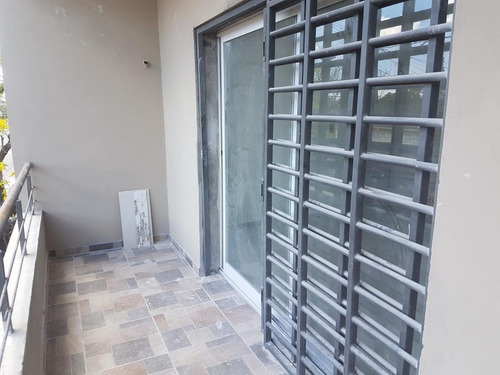 Imagen 4 de 6 de Departamento - Lanús Oeste
