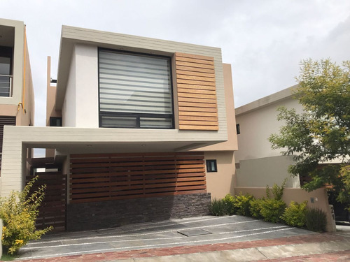 Hermosa Residencia En Zibatá, Luxury Y Premium, Estancias Am