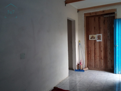 (009) Excelente Y Amplio Deposito Zona Industrial Y Comercial En Esquina,