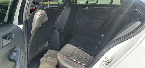 Volkswagen Vento Gli