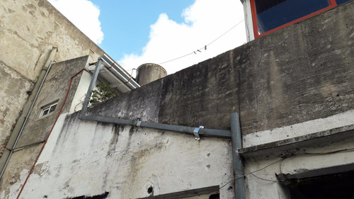 Imagen 14 de 30 de Galpón En Venta. 200 M2. 1 M2 Cub