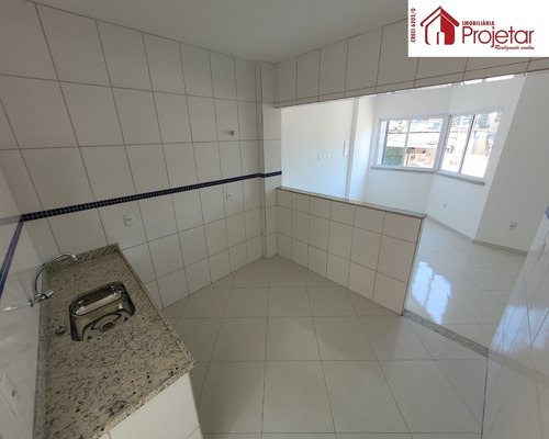 Imagem 18 de 30 de Moquetá/n.iguaçu.triplex Independente, 2 Quantos Sendo 1 Suíte, 2 Banheiros E Garagem - Ca00568 - 33573473