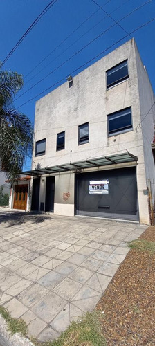 Imagen 2 de 18 de Importante Inmueble Comercial De 630mts2 - Alberdi Al 200 - Quilmes Centro