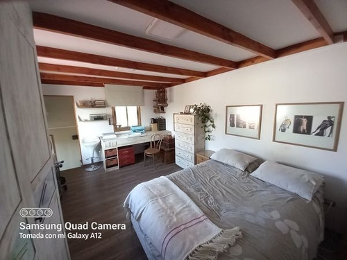 Casa En Simón Bolívar / Holanda