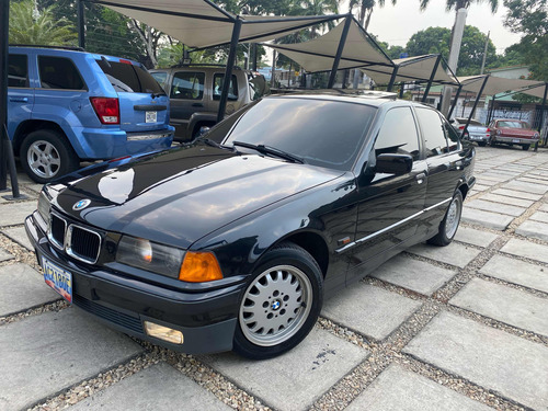 Bmw 325 E36 2.5 6cil