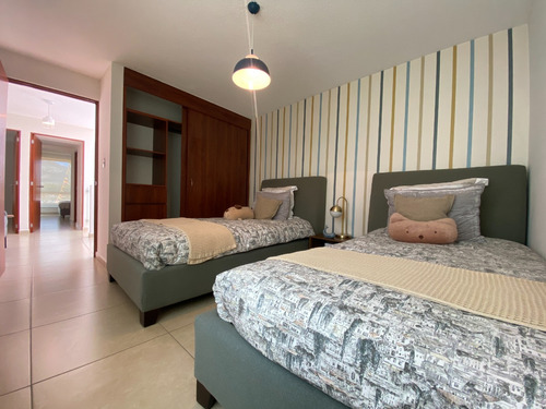 Casa Residencial En Tecamac Ojo De Agua, 3 Recamaras, Alberca Y Parque En Zona De Amenidades, Pequeño Cluster
