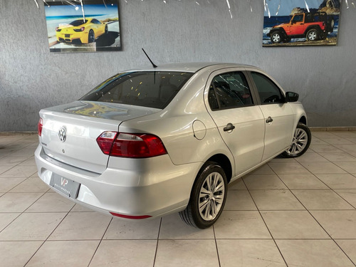 Volkswagen Voyage 1.6 MSI TOTALFLEX 4P MANUAL