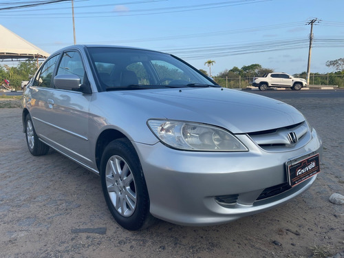 Imagem 2 de 14 de Honda Civic