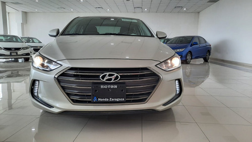 Imagen 5 de 15 de Hyundai Elantra 2018 2.0 Gls Premium At