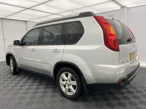 Nissan X-Trail 2.5 CV LE