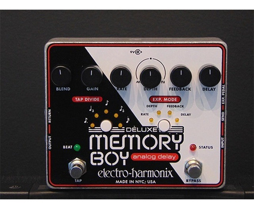 Electro-harmonix Deluxe Memory Boy Analog Delay Pedal Usado