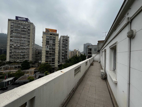 Arriendo De Amplia Oficina En Providencia (15001)