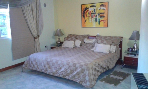 Casa En Venta En Lechería Las Villas