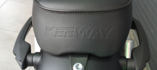 Imagen 20 de 25 de Keeway K-light 202, Mejor Contado Jj