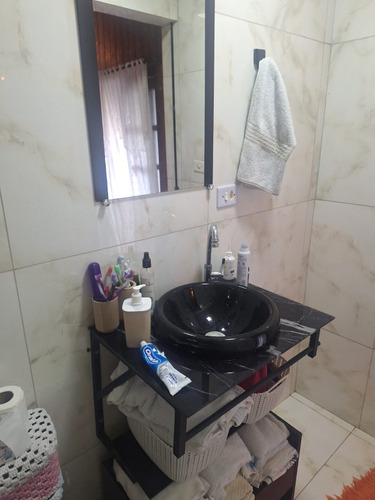 Chale Com Vista P Cachoeira, Com 2 Dormitórios Em Camping Ca