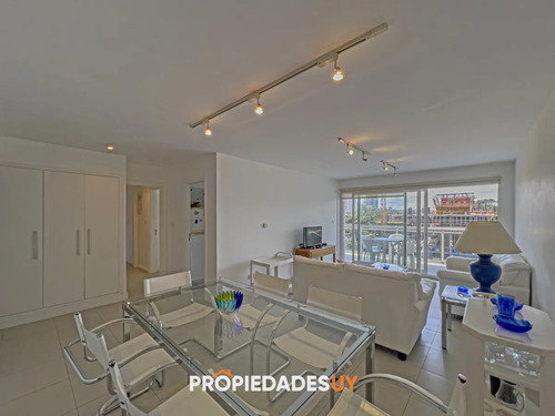 Apartamento - Venta Y Alquiler- 2 Dormitorios - Aidy Grill - Punta Del Este