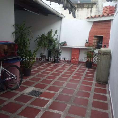 *//. Zudwendyz Leal Vende Casa Con Local Comercial En La Mata Cabudare, Lara. //* Zl