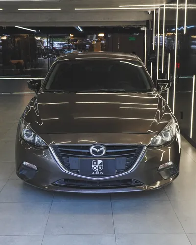 Mazda 3 2.0 Prime
