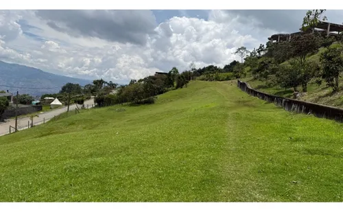 Excelente Lote En Venta Con Vista A Medellín, Los Balsos - El Poblado