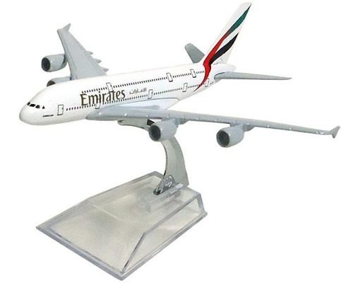 Boeing 777 Emirates 1609-003