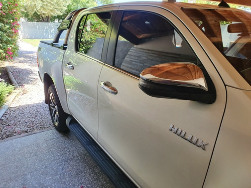Toyota Hilux 2.8 Cd Srx 177cv 4x4 At 2018