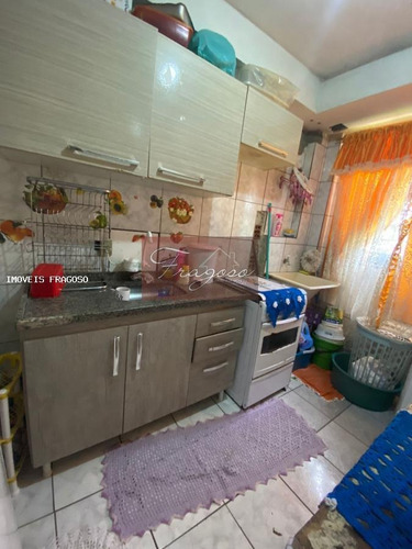 Imagem 8 de 15 de Apartamento Para Venda Em Curitiba, Sitio Cercado, 2 Dormitórios, 1 Banheiro, 1 Vaga - 40.329_1-980793