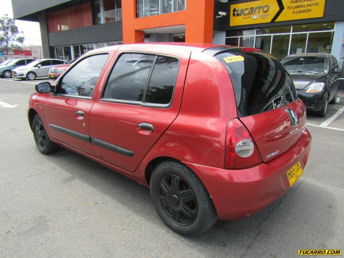 Renault Clio Sedan