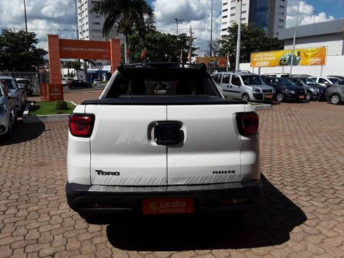 Fiat Toro 1.8 16v Evo Flex Freedom At6
