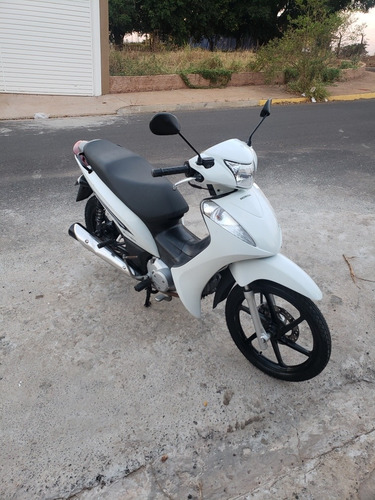 Imagem 1 de 4 de Honda Ex