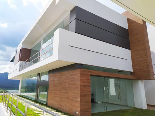 Imagen 12 de 13 de Espectacular Quinta En Terrazas Del Country Guataparo Plc-lm