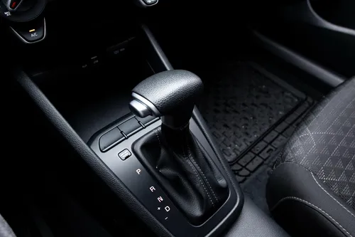 Kia Tonic Vibrant 1.6 At 4x2 2021