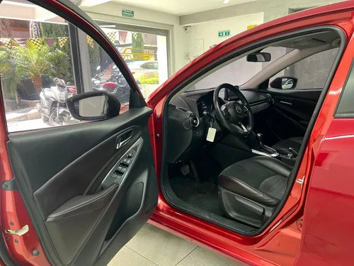 Mazda 2 Gran Touring LX AT 2020