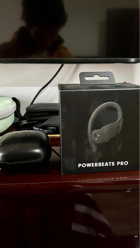 Powerbeats Pro