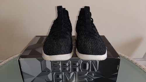 Nike Lebron Xv Low - Black / Metallic Gold Size 44