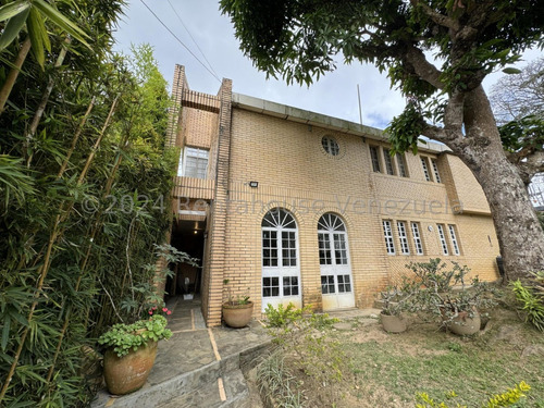 Casa En Venta, El Hatillo #24-18960