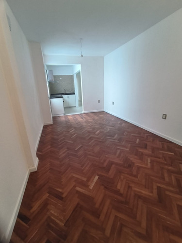 Apartamento De 2 Dormitorios Con Renta Buena Inversión