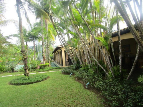 Casa À Venda No Condomínio Jardim Acapulco - Guarujá/sp - Ca3174