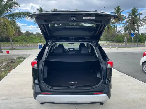 Toyota Rav4 Xle Premium 2021 4x4 Full 33mil Millas Push Boto