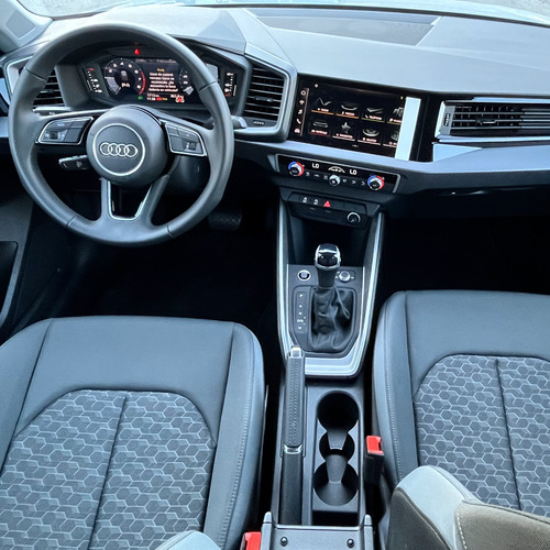 Audi A1 2024