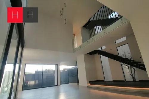 Casa En Venta En Lomas De Angelopolis Ii