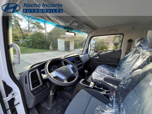 Hyundai Mighty Ex6 3.9 2025 0km