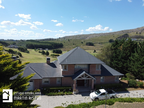 Imagen 1 de 30 de Casa Venta En Tandil. El Valle De Tandil Country Club, Golf & Resort