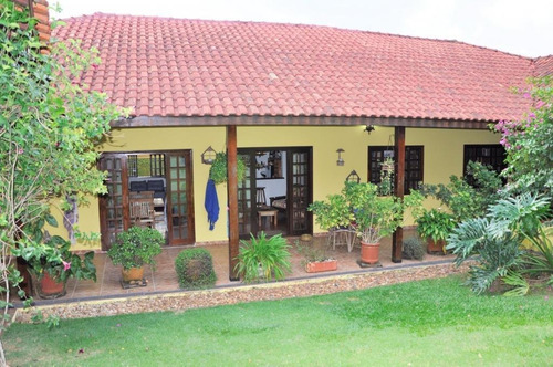 Imagem 2 de 25 de Casa Térrea Com 3 Suites E Piscina - Ca0718