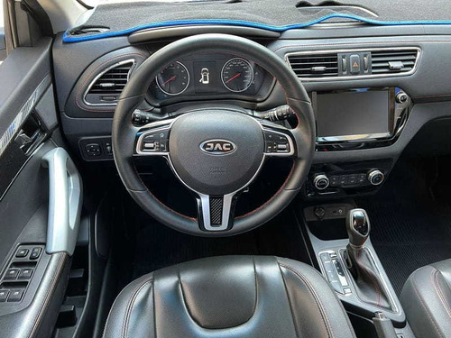 Imagem 13 de 15 de Jac T40 1.6 16v 5p Aut. 2019