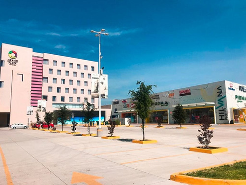 Local En Renta Centro Comercial Hilvana 107 M2