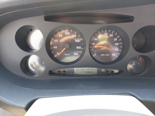 Imagem 4 de 15 de Iveco Daily 35s14