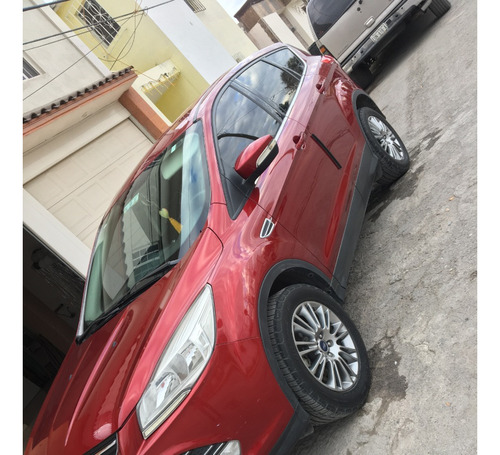 Ford Escape 2.5 S Plus Mt