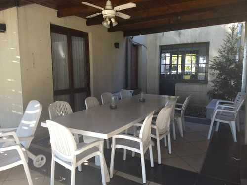 Imagen 3 de 20 de Venta Casa Estilo Campo 5 Amb. Con Renta Bº El Encuentro - Tigre