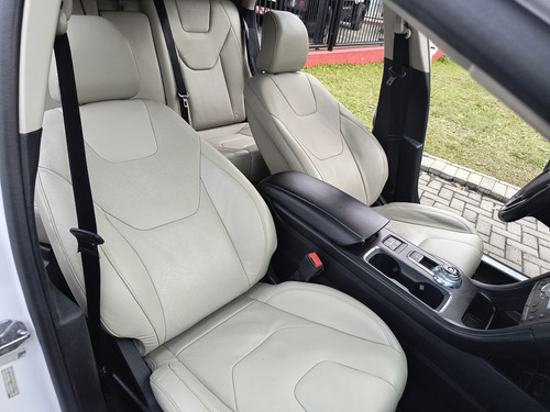 Ford Fusion 2.0 Titanium Hybrid Aut. 4p